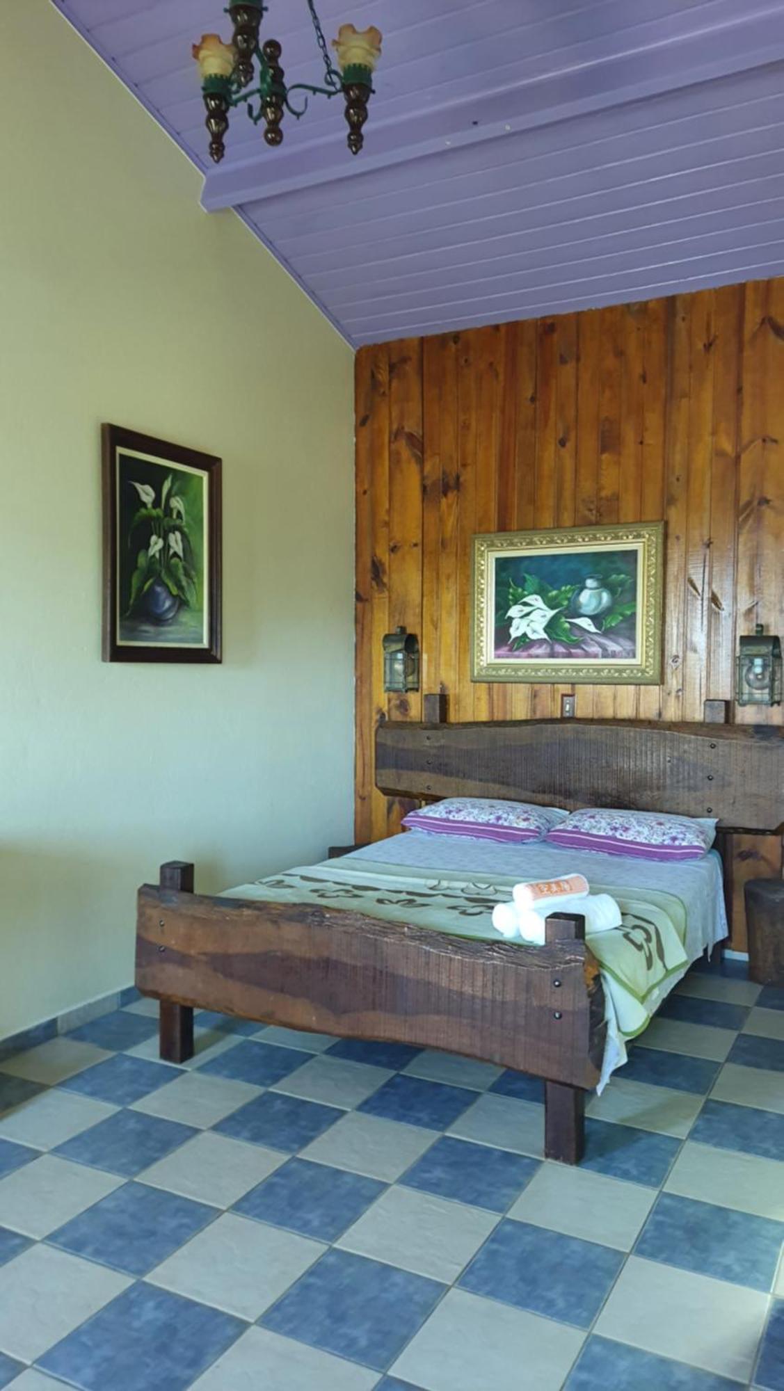 Refugio Caicara Inn